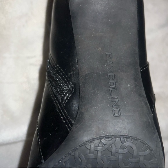 Bandolino B Flexible Black Heeled Ankle Boots… Size 8M with Zippers and Shinny - Picture 3 of 4